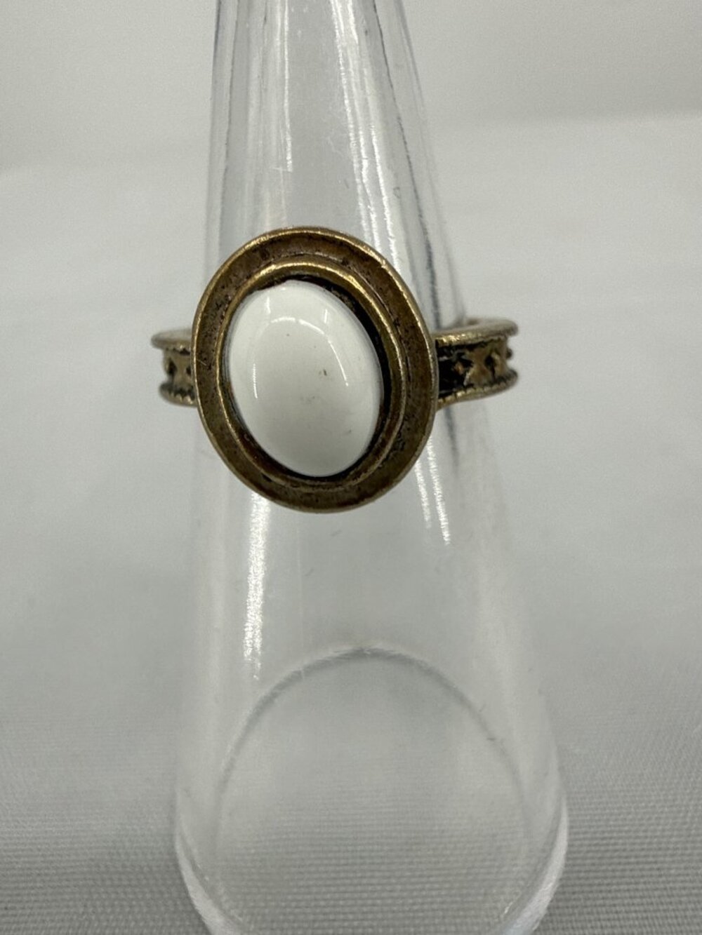 Vintage Gold Milk Glass Cabochon Ring Ornate Antique Boho Cocktail Band